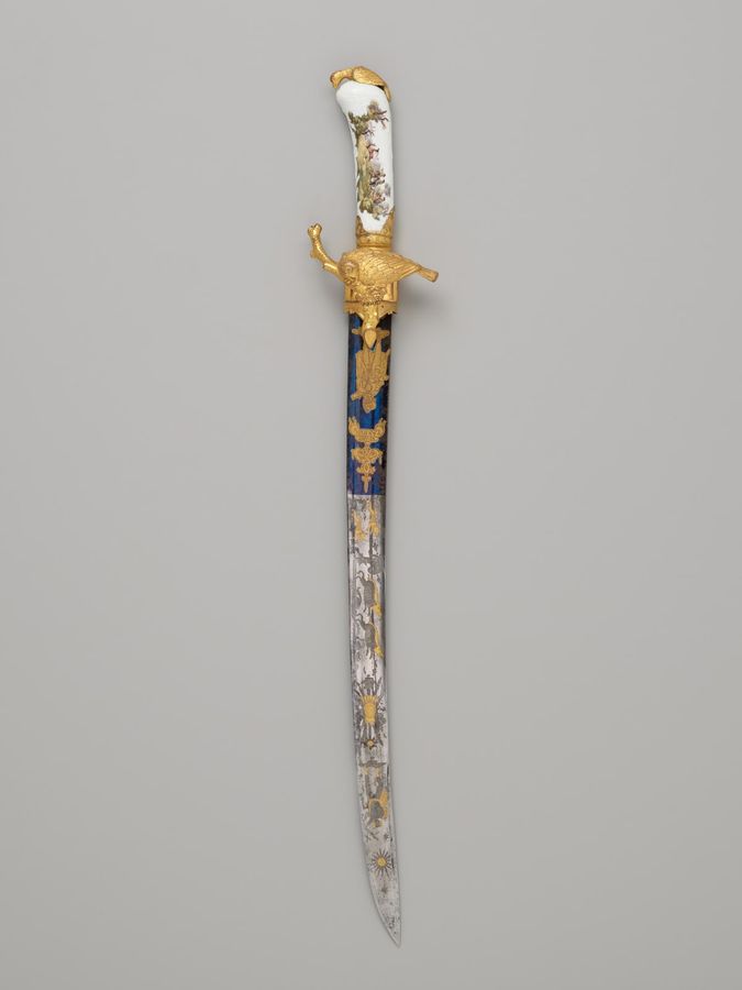 Hunting Hanger with Scabbard Locket