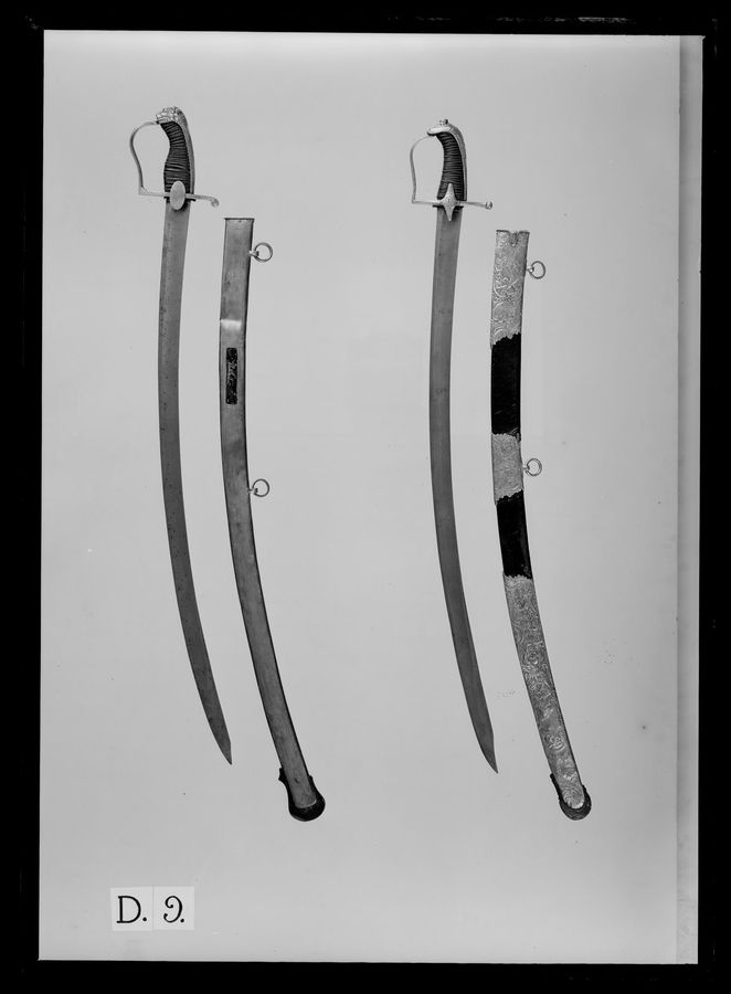 Husarofficerssabel, Solingen 1700-talets senare hälft.