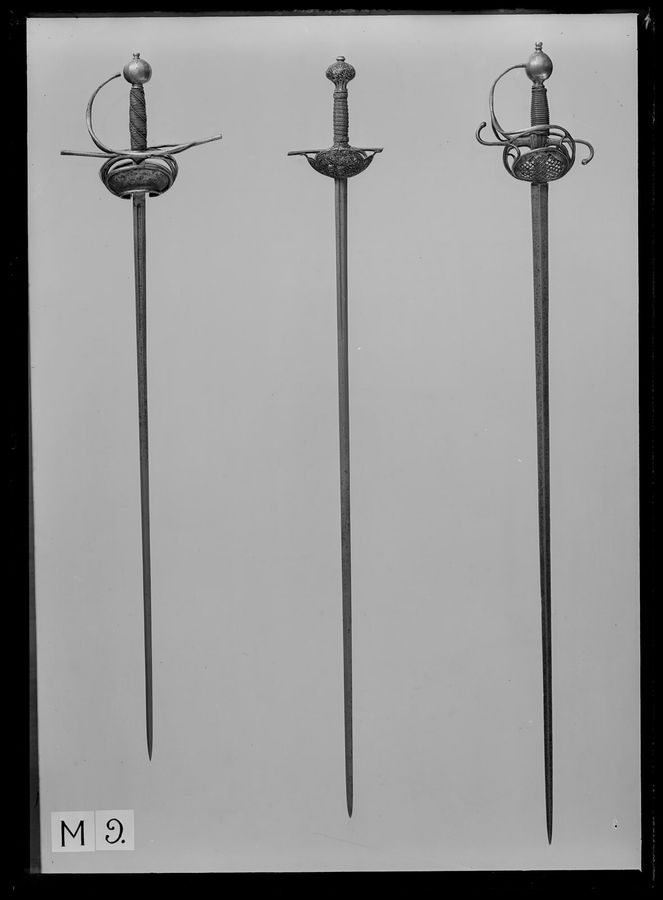 Värja, klingan Toledo 1600-talets början.