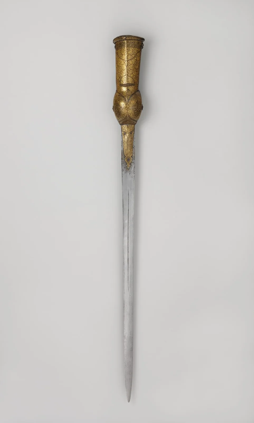 Gauntlet Sword (Pata)