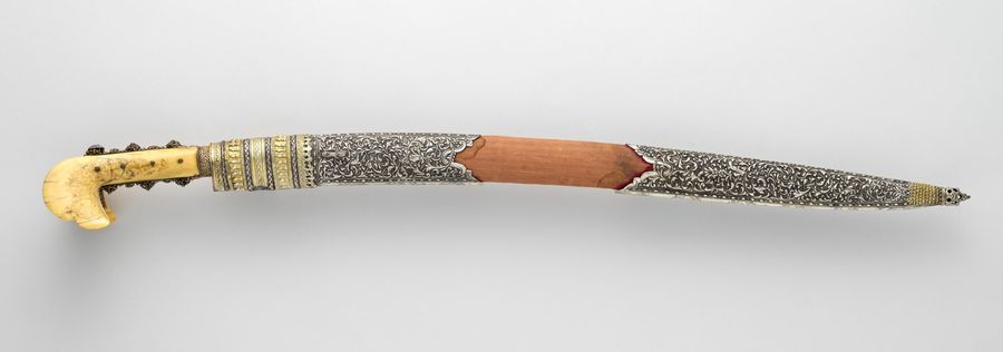Sword (Yatagan) with Scabbard