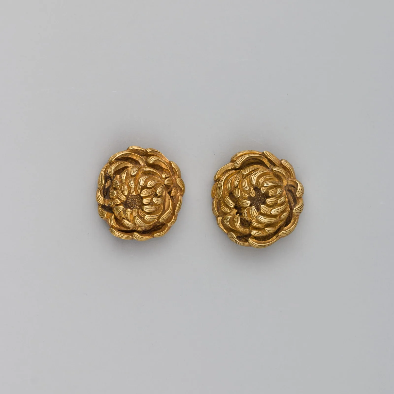 Pair of Sword-Grip Ornaments (Menuki)