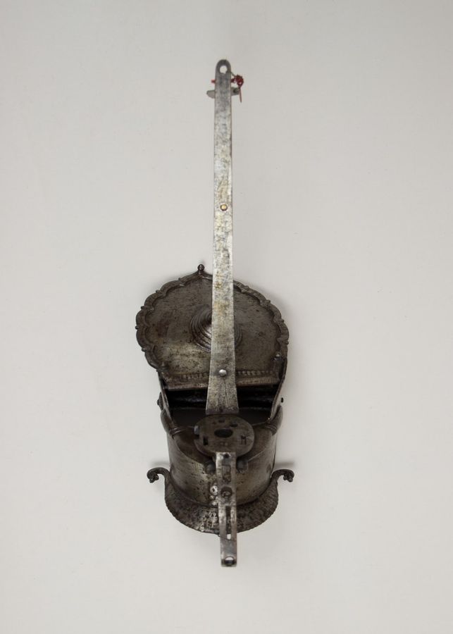 Hilt of a Gauntlet Sword