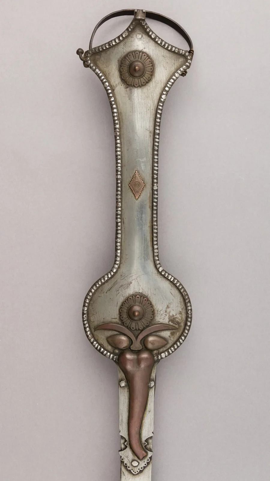 Gauntlet Sword (Pata)