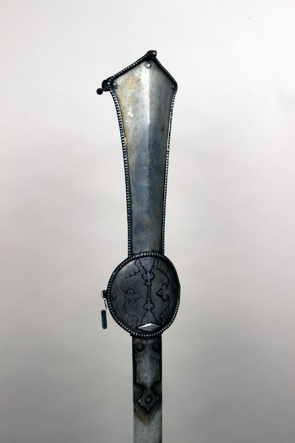 Gauntlet Sword (Pata)