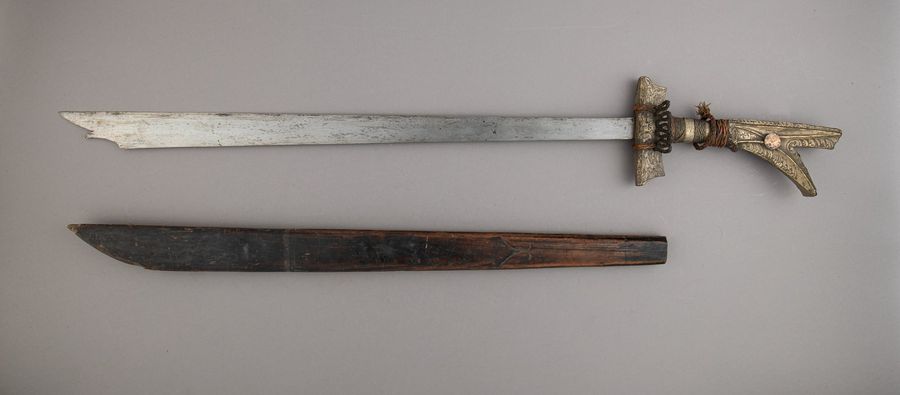 Sword (Kampilan) with Scabbard