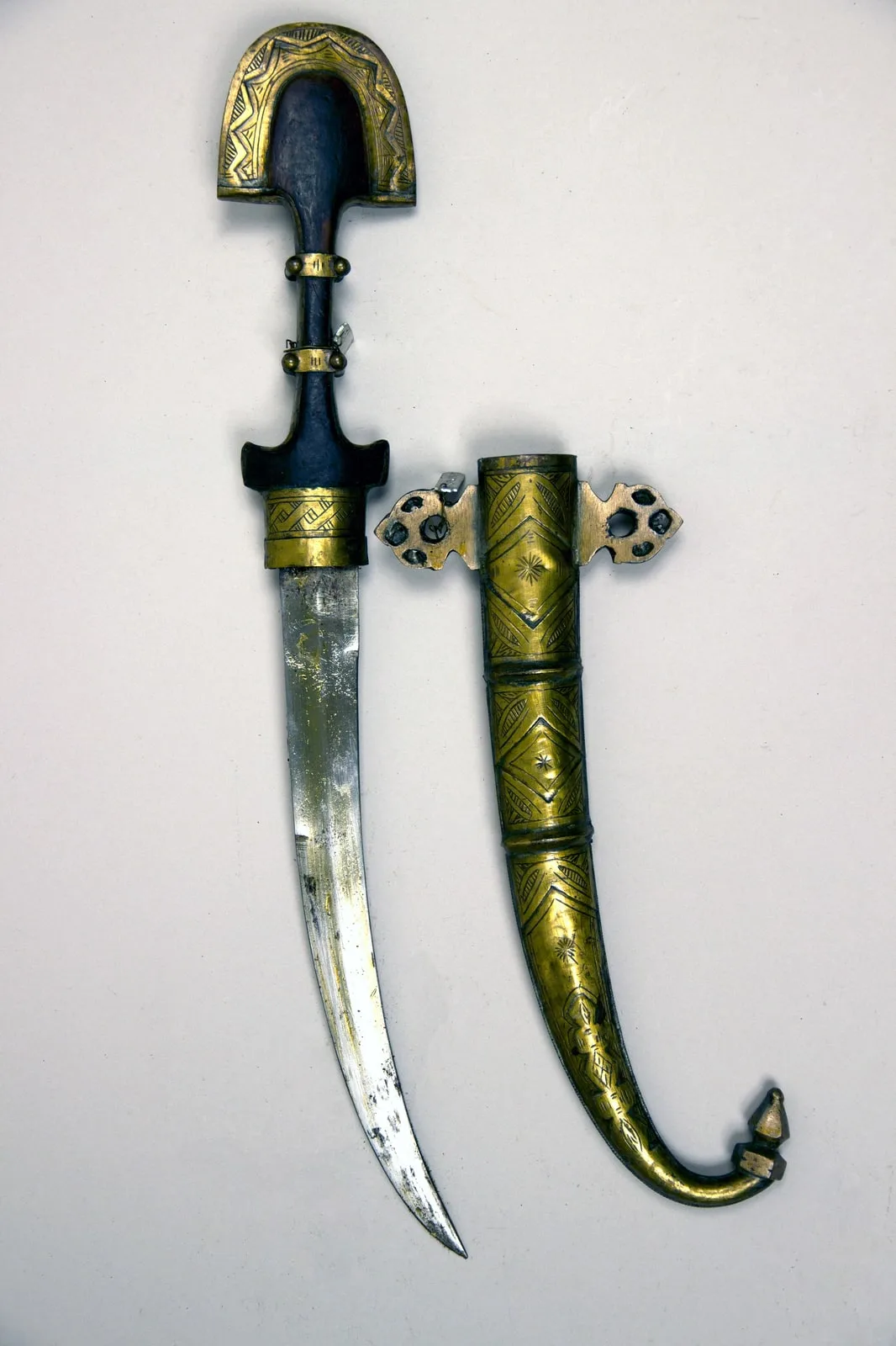 Dagger (Jambiya) with Sheath